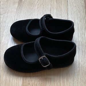 Zara Black Velvet Dress Shoes